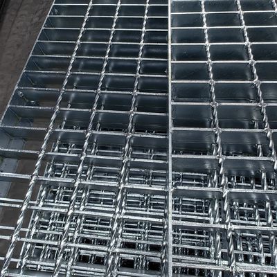 شبکه فولاد ضد زنگ با 3mm crossbar برای کفپوش های فولاد ماندگار