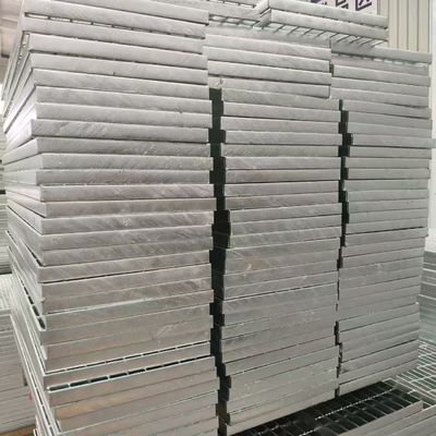 چادر فلزی تزئینی برای باغ ها و فضاهای بیرونی: اضافه کردن سبک و عملکرد