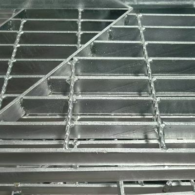 فولاد صنعتی مقاوم به خوردگی / آلومینیوم ضد لغزش