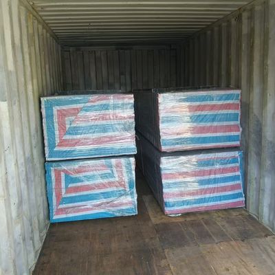 شبکه گالوانیزه فولادی بسته بندی شده آماده افتتاح برای اروپا