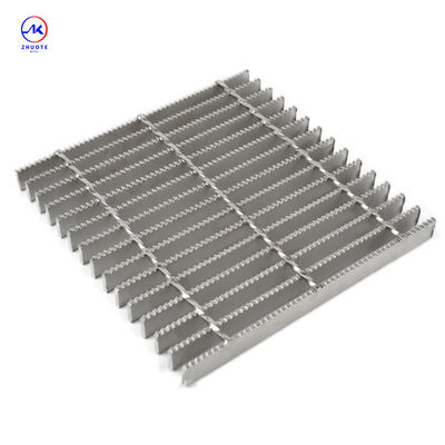 100mm Cross Bar Spacing Anti Rust Steel Grating برای محیط های صنعتی مدرن